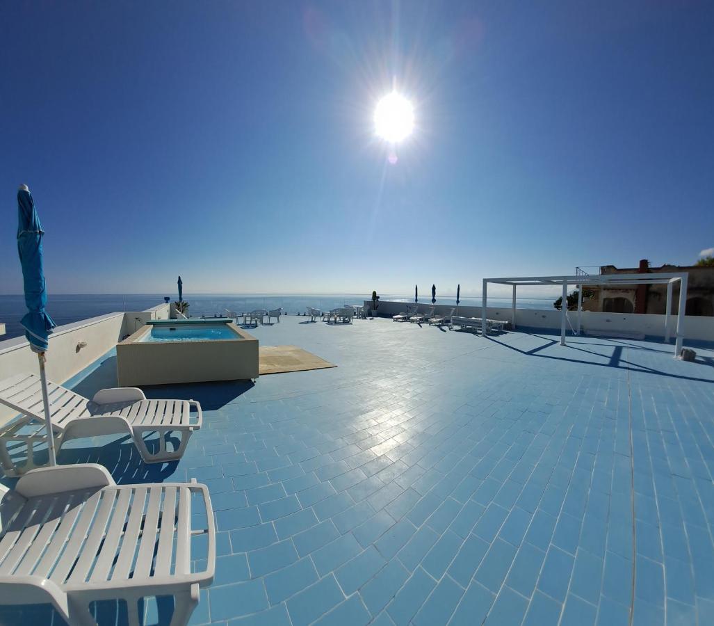 Blue Life, Sea-Luxury Rooms On The Beach Between Palermo And Cefalu' Casteldaccia Ngoại thất bức ảnh