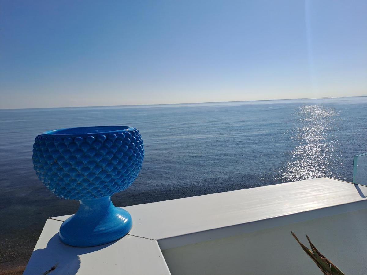 Blue Life, Sea-Luxury Rooms On The Beach Between Palermo And Cefalu' Casteldaccia Ngoại thất bức ảnh