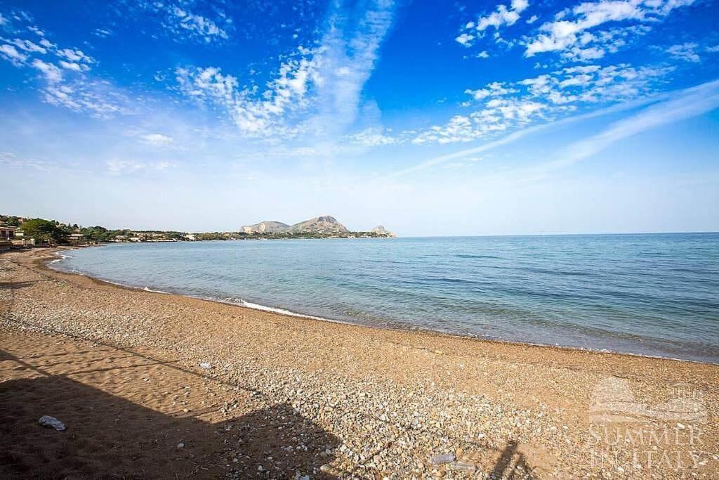 Blue Life, Sea-Luxury Rooms On The Beach Between Palermo And Cefalu' Casteldaccia Ngoại thất bức ảnh