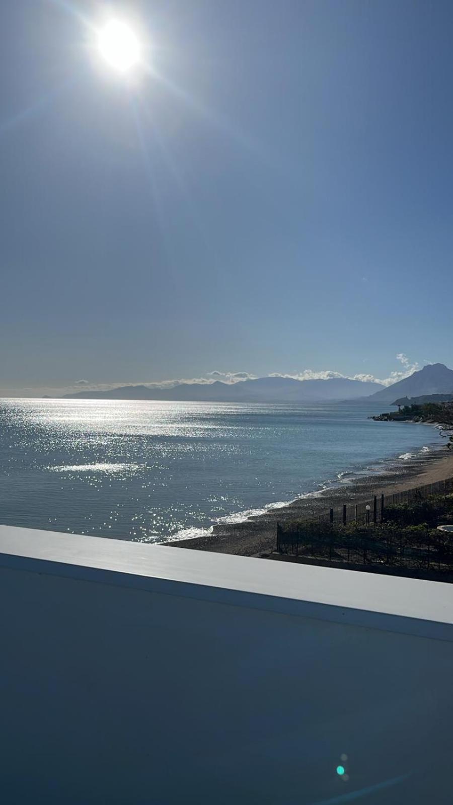 Blue Life, Sea-Luxury Rooms On The Beach Between Palermo And Cefalu' Casteldaccia Ngoại thất bức ảnh